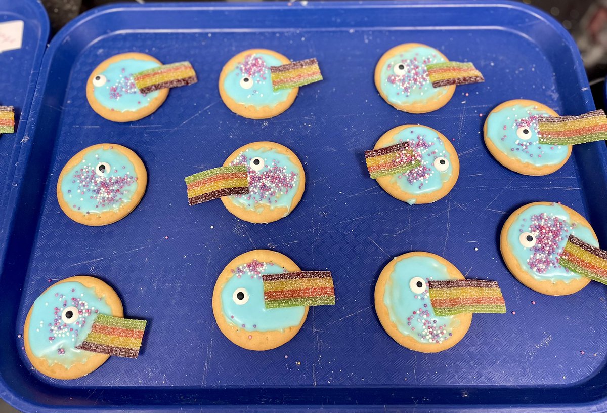 JamesBrindleyPS's tweet image. Look what Reception have made this afternoon! Their very own rainbow fish biscuits 🐚🪸🐠 #FollowingInstructions #creativefund #FineMotorDevelopment #wowactivity