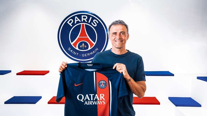 Carlos_LZeledon's tweet photo. Con la salida de #Verrati del #PSG acabo el proyecto 1.0 que comenzó con #Ancelotti en 2010
Ahora con #LuisEnrique comienza el 2.0 con #Mbappe como ⭐️
Te lo cuento ✍🏻 en @__TheSpecial1__
👉🏻 https://t.co/birZd4lHxq
#Ligue1 #Ligue1UberEats #ChampionsLeague #Champions https://t.co/IrWyV4vult