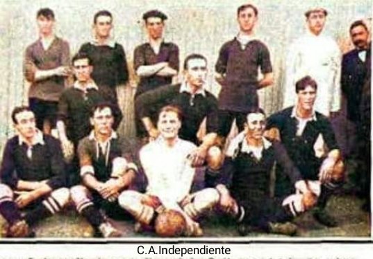PCioccale's tweet photo. 23/02/1913
Torneo Atlético. @Independiente 1
@ArgdeQuilmesOf 2
Estadio: #Independiente (en Crucesita)
Al año siguiente fueron los finalistas de la #CopaCompetencia de la #Primera @afa , la cual #ElCriollo no se presentó a jugar.
@ChavoFuchs @caihistorico @IMate1899 @diarioDQ https://t.co/DmIuoI9brx