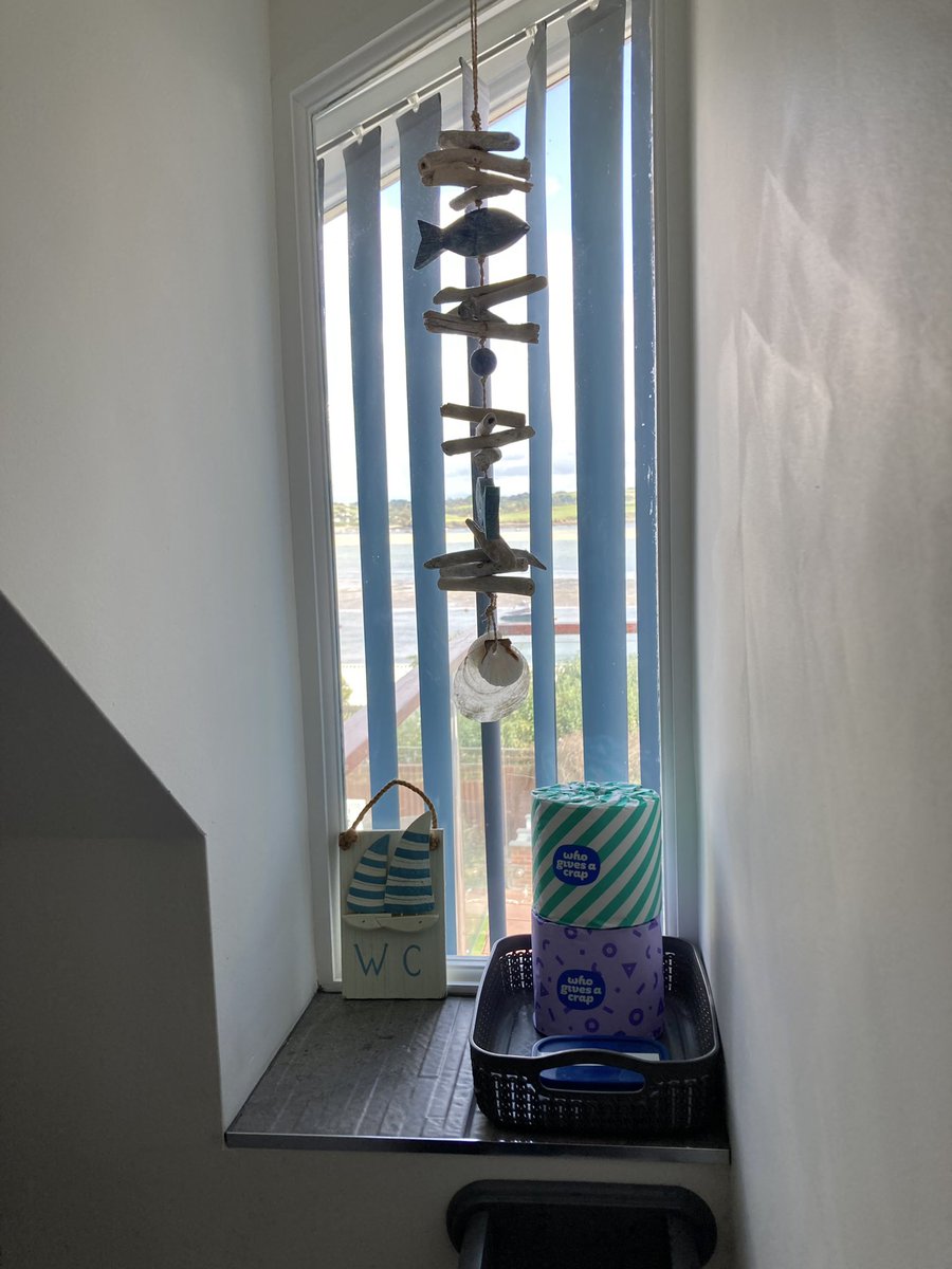 HollowLeafy's tweet photo. Beautiful sunshine today  @HollowLeafy   Feel good and well-being at our luxury Holiday home -waiting for you 😊
Good for the environment along with our toilet paper @WhoGivesACrapTP 😬 https://t.co/fCAsJMfLCd