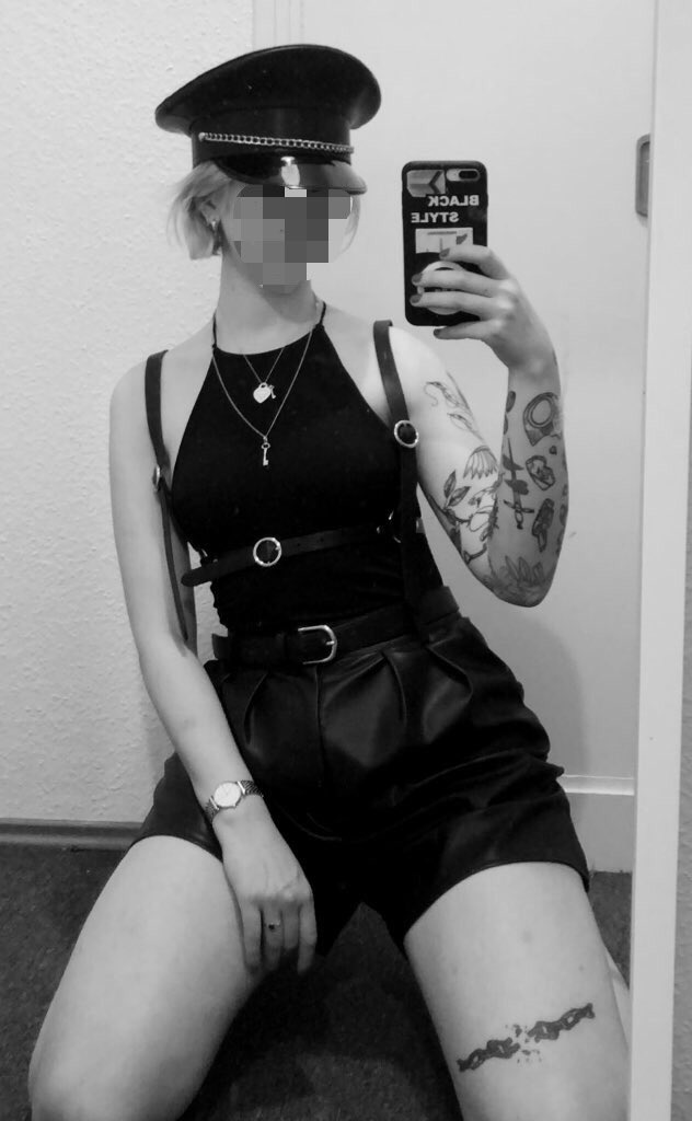 Mistress__Eve's tweet photo. Welcome to all my new followers.

Are you ready to take orders?

Femdom Findom Paypig Cuck Mistress Manchester Domme HumanATM https://t.co/1nz5O8OzRd