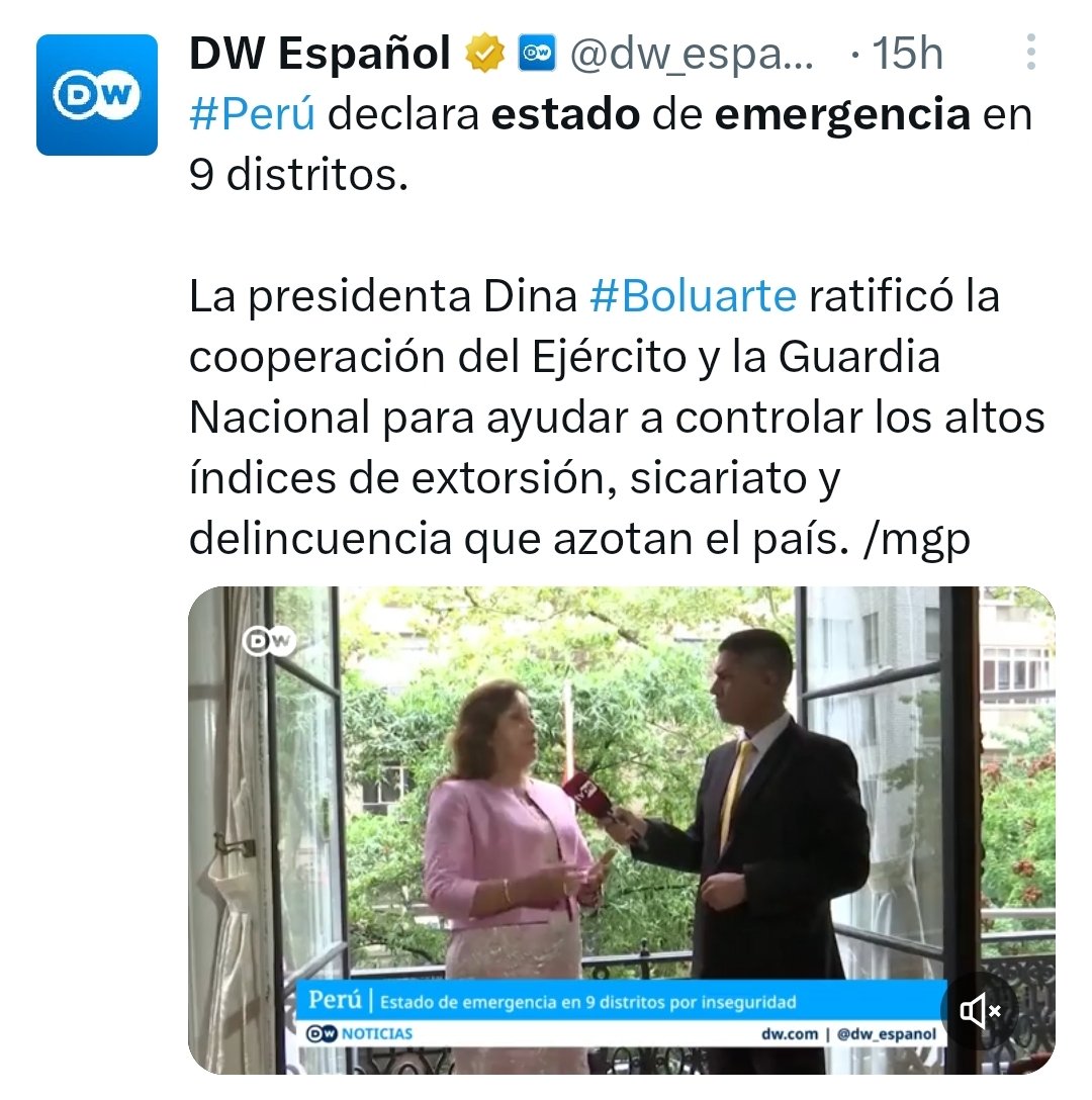 QHaRi's tweet image. De nada sirve combatir la delincuencia/sicariato en las calles con el Ejército si a la par se protege a los #CuellosBlancos, al narcotráfico y demás redes mafiosas con leyes ad hoc en las altas esferas del poder.

La inseguridad río abajo es hija de la mega corrupción río arriba.