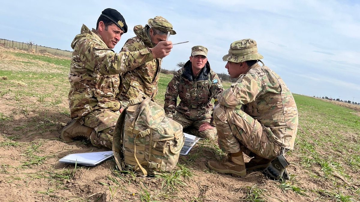 Ejercito_Arg's tweet image. #LaPampa Como parte del Curso de Jefe de Subunidad de la Escuela de Infantería, se llevó a cabo una salida al terreno en la Guarnición Ejército #Toay, con el apoyo del Regimiento de Infantería Mecanizado 6.