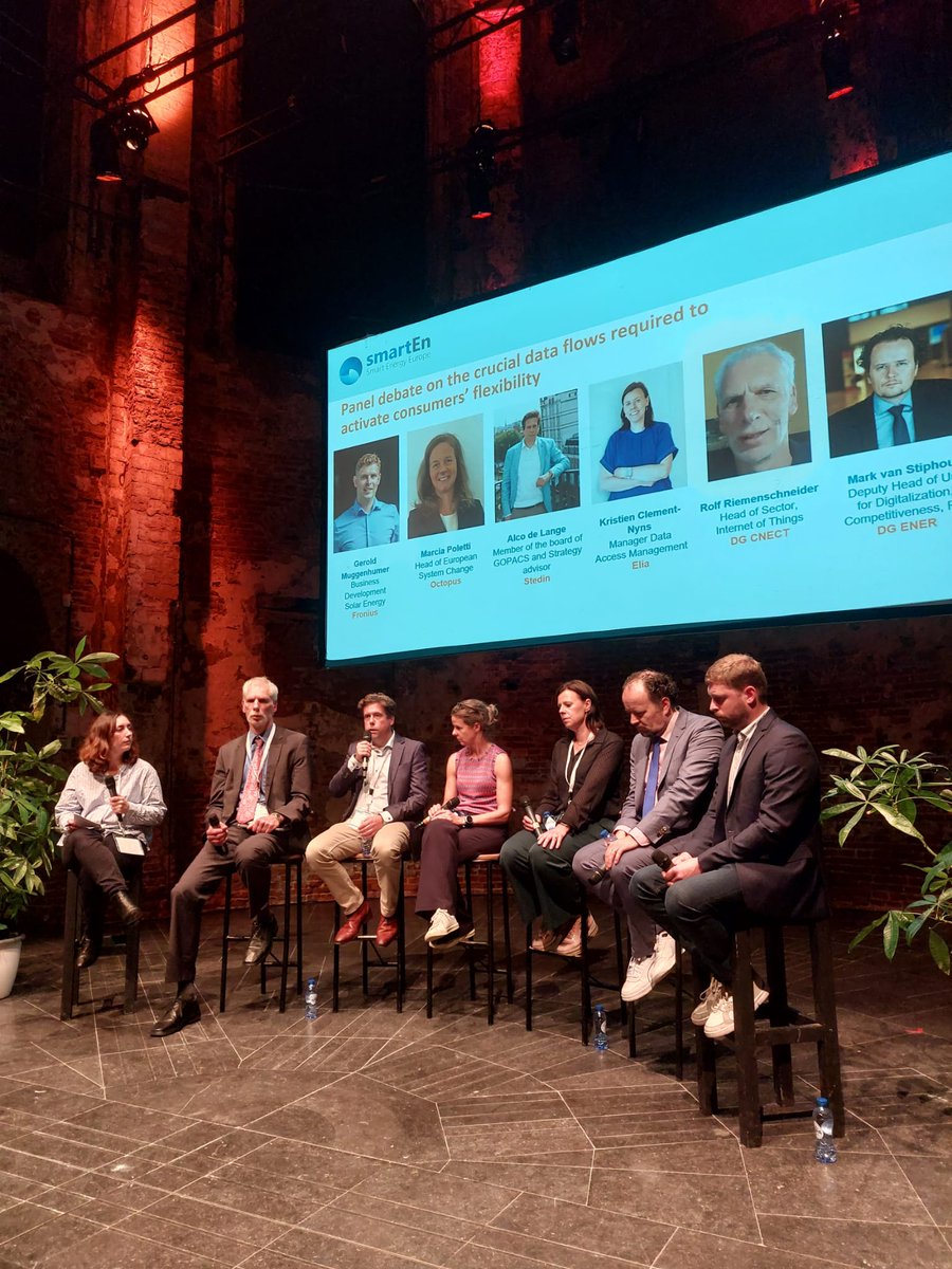 Now 🔴 live: a panel debate to deep dive on the crucial #data flows required to unleash consumer's #flexibility!

🗣️ Our very own Policy Manager <a href="/mmalafosse/">Marion Malafosse</a> welcomes on stage #SystemOperators, market parties &amp; <a href="/EU_Commission/">European Commission</a> representatives!

#interoperability