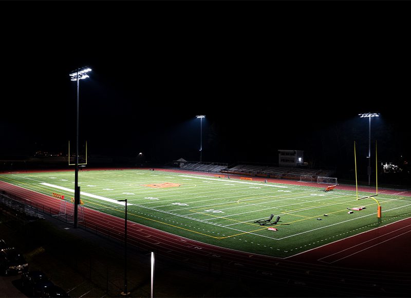 MuscoLighting's tweet photo. A multi-phase renovation at Andover’s Greater Lawrence Technical School equipped the Reggies with state-of-the-art lighting at their home stadium and multisport field facilities.
Learn more: https://t.co/UdWB3yIWlL https://t.co/hVPyUe9swP
