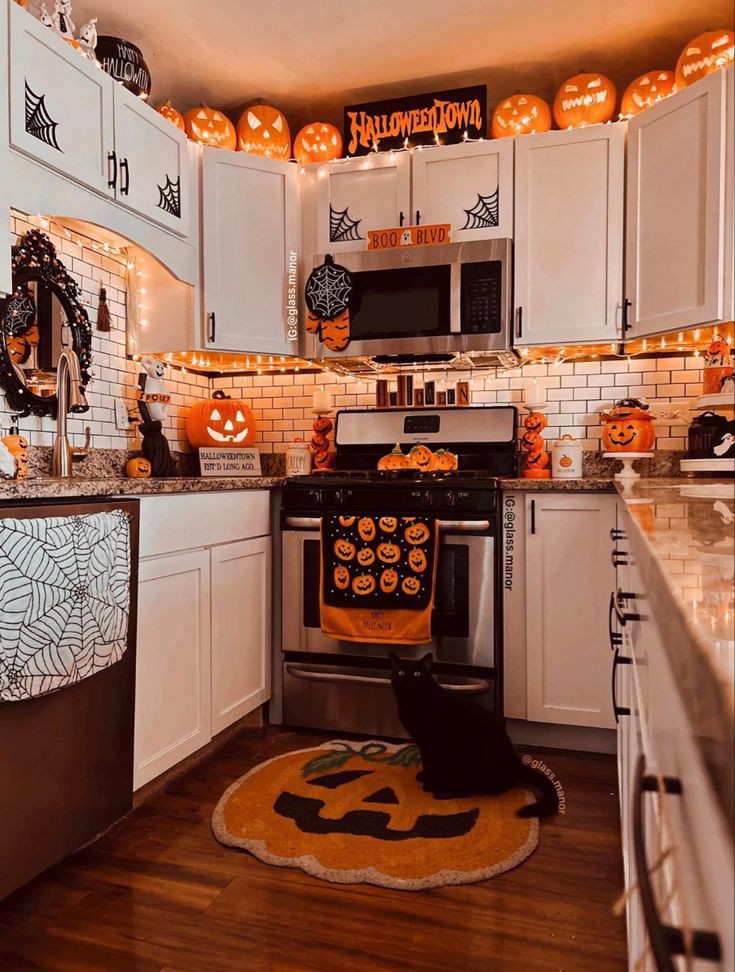 thespookygirll's tweet photo. 🎃 https://t.co/OmvOtZ5n8G