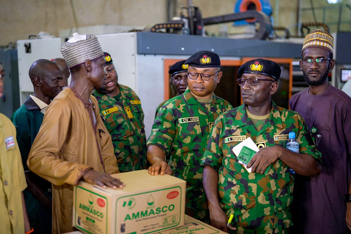 We received the Galant Soldiers of the Nigerian Navy on a two days training Program at our facility. The training was focused on safety, products Processing, Quality control and Assurance. #EngineOil #MotorOil #SyntheticOil #ConventionalOil #HighMileageOil #EngineLubrication #QC