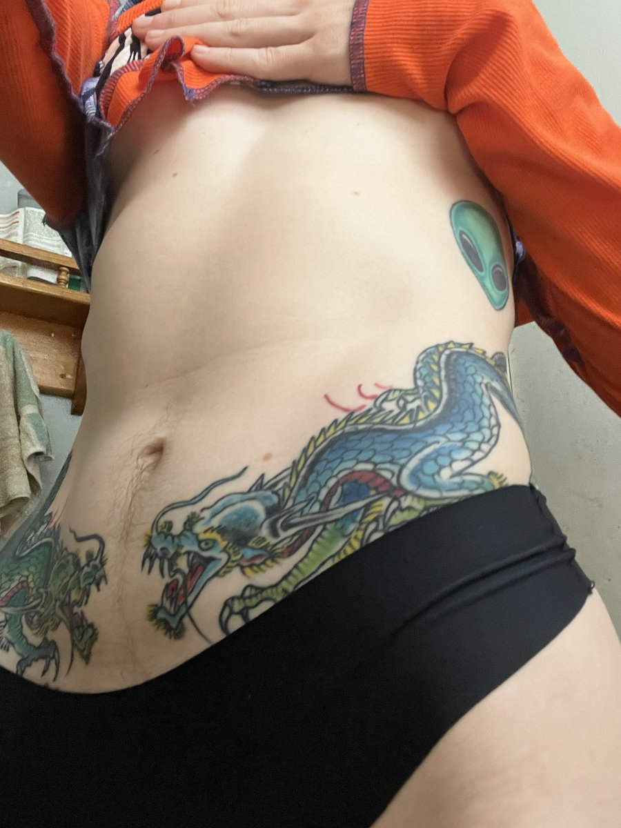 bemyloverdotmp3's tweet photo. some butt and tummy photos I forgot to post a couple days ago 🧡💙🖤 hopefully shooting some new OF content tonight ^-^
https://t.co/iwZAyetRuQ
#of #onlyfans #onlyfanstrans #transporn #nsfw_twt #nsfw_acc #queerporn #transhotties #cammodel #ftm #tboys #tbois #ftmboys #ass https://t.co/NnizBIFRHH
