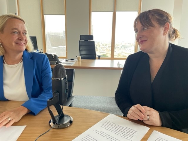 EU_SRB's tweet photo. 🎙️🇪🇺🏦New #SRBpodcast episode: SRB in 5 – @EU_SRB Board Member @TuijaTaos on her role, the future for resolution planning and the SRB’s new strategy
🌐https://t.co/HG2obs2k8m 
#BankingUnion #EndingTBTF #BankResolution https://t.co/r4WBbDZWsj
