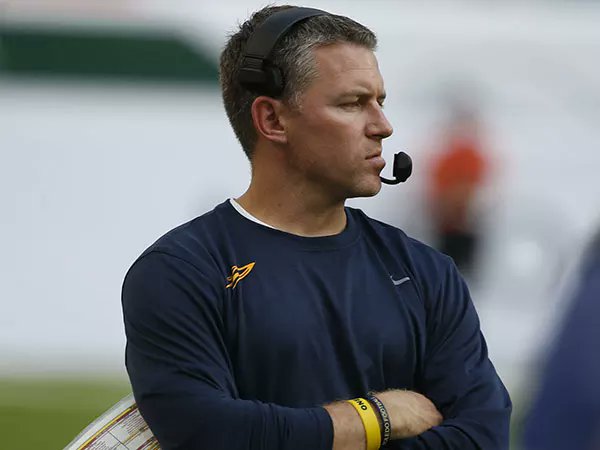 Jaron_033's tweet photo. Best candidates for the Michigan St head coaching job.
#Michigan #State #Spartans #Coaching #Leonhard #Candle #Wisconsin #Toledo https://t.co/15LpcEmF4Y