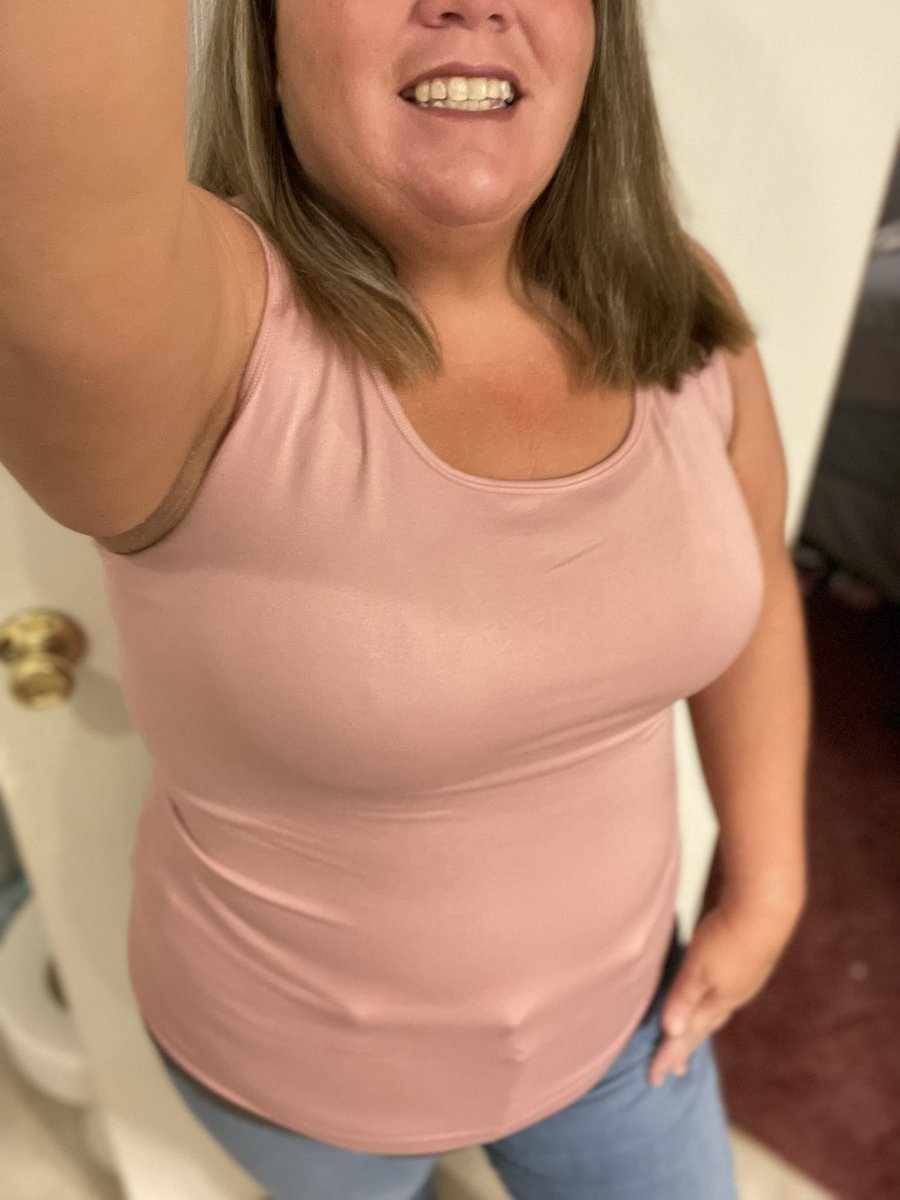 bifuncouple21's tweet photo. Happy Thursday!!
#MILF #PAWG https://t.co/bW3r67K732
