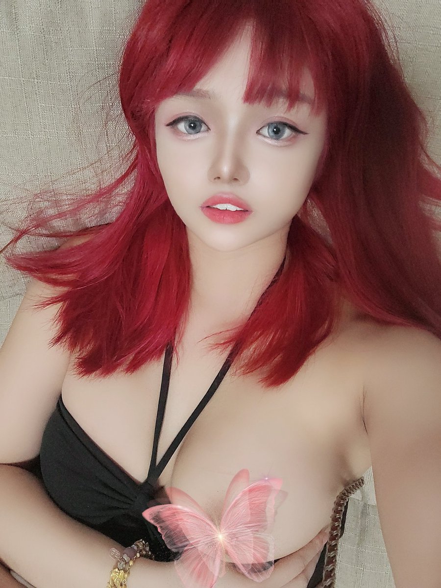 趁客人在敷面膜露出一下
嘿嘿我好壞~ https://t.co/kiLF4khCVr