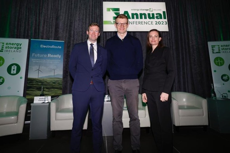 And its time for the final session of the day; Dragons' Den!
Welcoming our panel of Dragons, Lorcan Allen, Business Editor at <a href="/businessposthq/">Business Post</a>, Andrew Clements, Director at Asper Investment Management, and Kate Tuohy, Director, Energy, Structured Finance Office EMEA, at <a href="/MUFGEMEA/">MUFG EMEA</a>