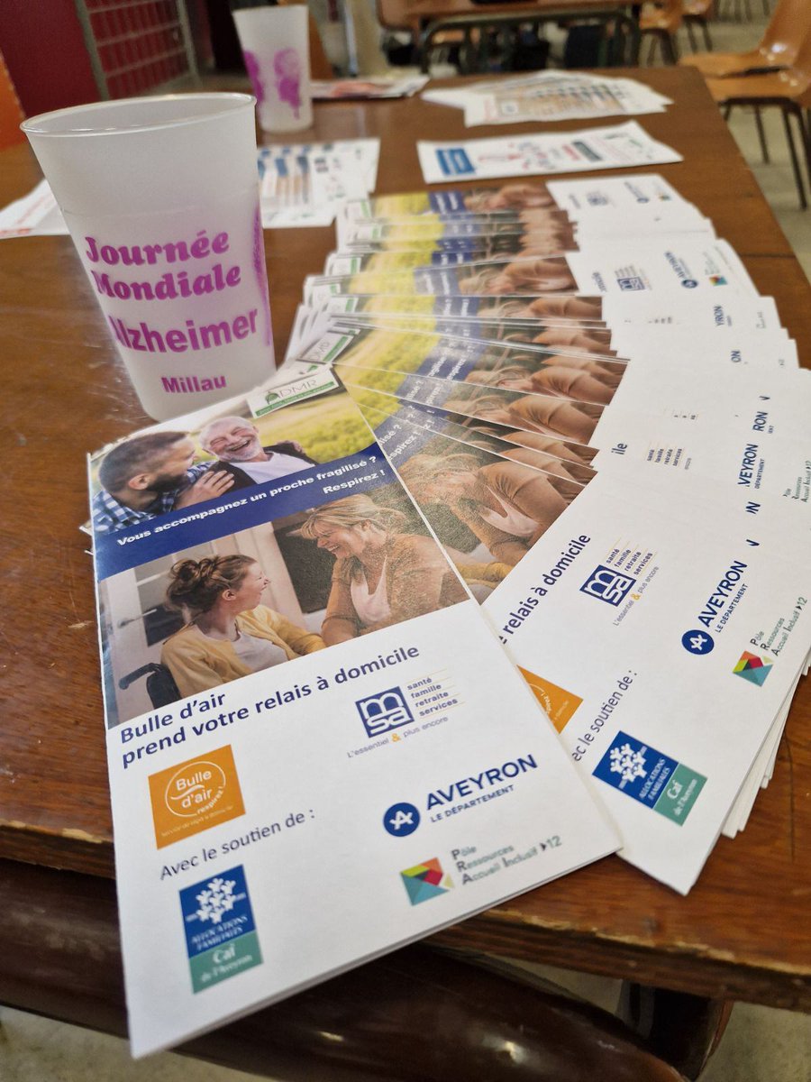 #Journée mondiale Alzheimer
Présentation du service Bulle d'air ADMR Aveyron aujourd'hui de 16h à 20h à la salle de la menuiserie à Millau. N hésitez pas à  venir vous renseigner sur les dispositifs d accompagnement des personnes des troubles neuro-evolutifs.
