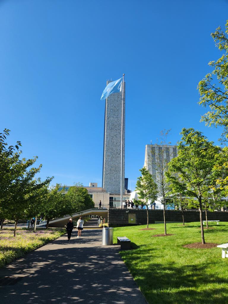 Selamat pagi waktu New York!
Kembali lagi dengan mimin di rangkaian #UNGA78 

Tungguin update mimin ya untuk informasi kegiatan bu <a href="/Menlu_RI/">Menteri Luar Negeri Republik Indonesia</a> sepanjang hari!

#IDNTimes #UNGA #PBB