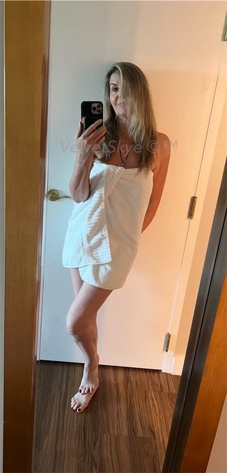 I have no energy to hate. I either like you, wish you well, or you're irrelevant... ThirstyThursday friends