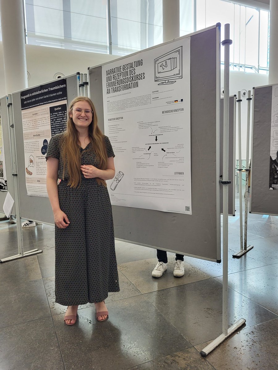 Franziska Kuschel (@frzk_kuschel) on Twitter photo Empfehlung für die Posterausstellung der Promovierenden auf dem #Historikertag2023 im Leipzig - auch mit <a href="/mues_laura/">Laura Mues</a>! Empfehlung für die Posterausstellung der Promovierenden auf dem #Historikertag2023 im Leipzig - auch mit <a href="/mues_laura/">Laura Mues</a>!