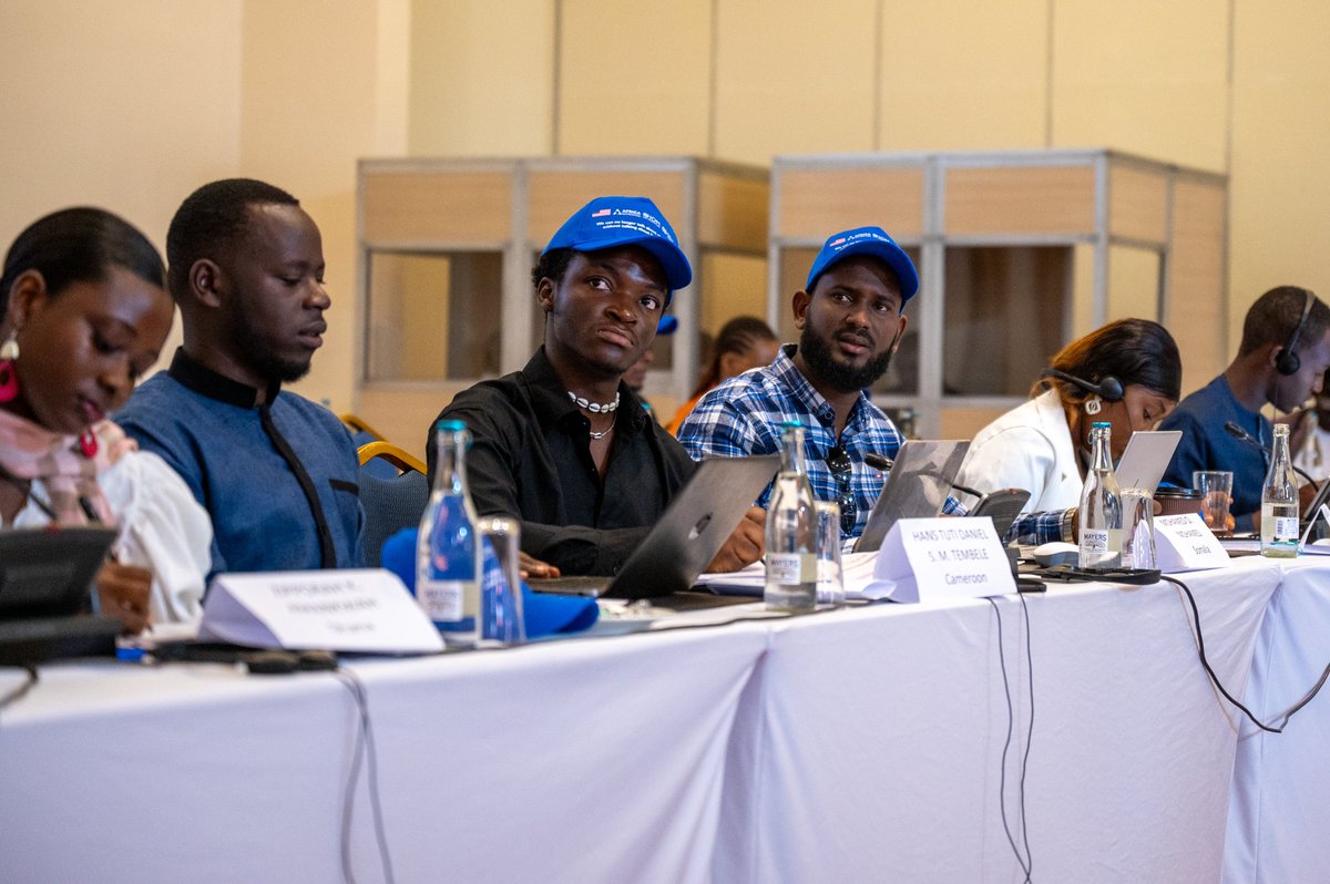 Ore_Osman1's tweet photo. During @UNmigration workshop on strengthening Africa Youth Voices on Human Mobility in the Context of Climate Change;

✅ Expansion of #KDMEEC Youth Messages 
✅ Adoption of Youth Key Messages
✅ Call of Actions by Young Leaders
✅Advocating 4 #KDMEEC 

@AmyEPope @IOMRONairobi https://t.co/M3k8qnyO2q