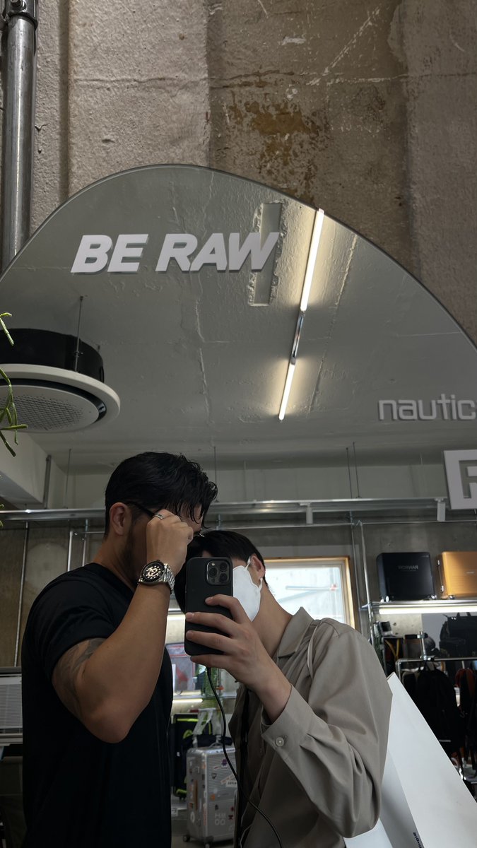 Hiro tweet media