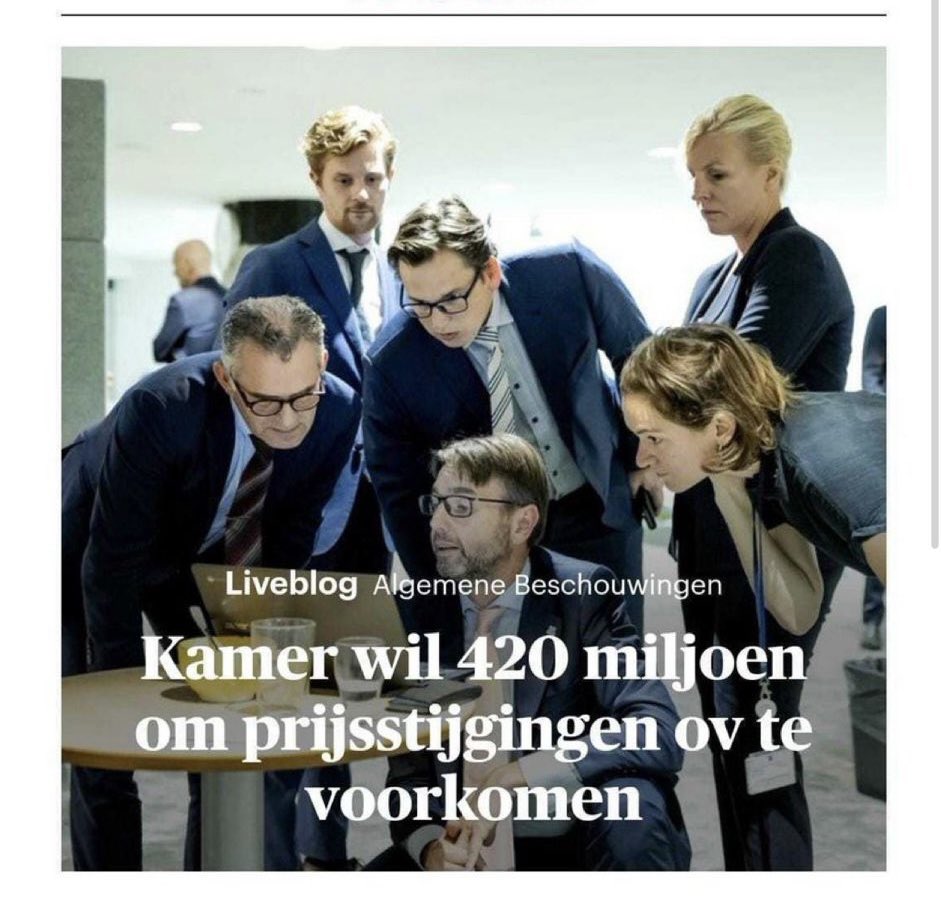 svanweyenberg's tweet image. All in a day’s work 

Pakket: extra steun voor middeninkomens (oa hogere kinderopvangtoeslag zodat werken meer loont) en hoger minimumloon. 

En extra steun voor het openbaar vervoer

#APB2023 #APB