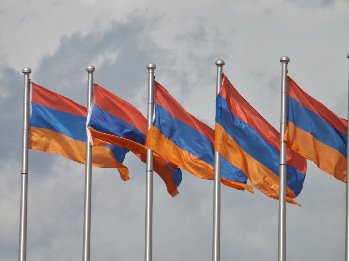 US_EUCOM's tweet photo. 🇦🇲 Congratulations to our Armenian partners on their #IndependenceDay. We appreciate #Armenia’s contributions to strengthening cooperative security & collective defense in the Black Sea, alongside @NATO Allies and European partners. #StrongerTogether #PartnerStrong @armeniamod https://t.co/cPI6yCswgg