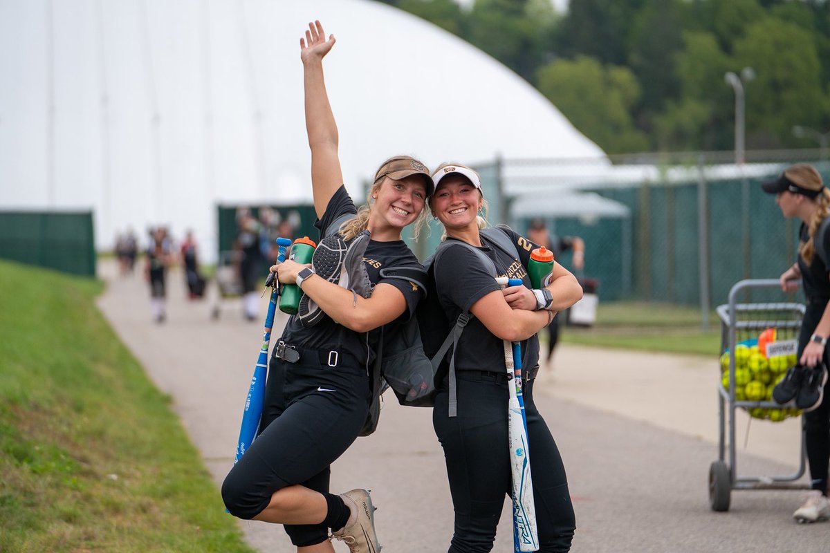 Oakland Softball tweet media