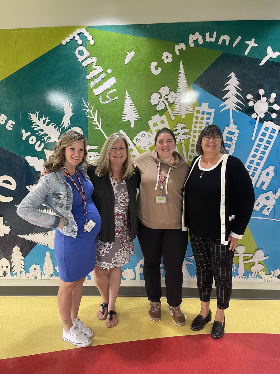 MarchwoodELC's tweet photo. We are so glad that we have such an amazing connection with all of the wonderful staff at @StIsabelOCSB
βAlone we can do so little, together we can do so much!β
- Helen Keller
#SchoolFamilyConnection #OCCCC https://t.co/tmvwCAktS3