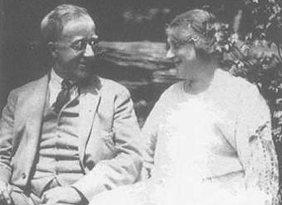 TylerBainter's tweet photo. Today marks the 149th anniversary of his birth! Holst was born #otd in Cheltenham. Looking forward to #gustavholst150 !

@BrunoLimaHis @tudorfp @HolstSoc @HolstMuseum https://t.co/Lf7tmuhuso