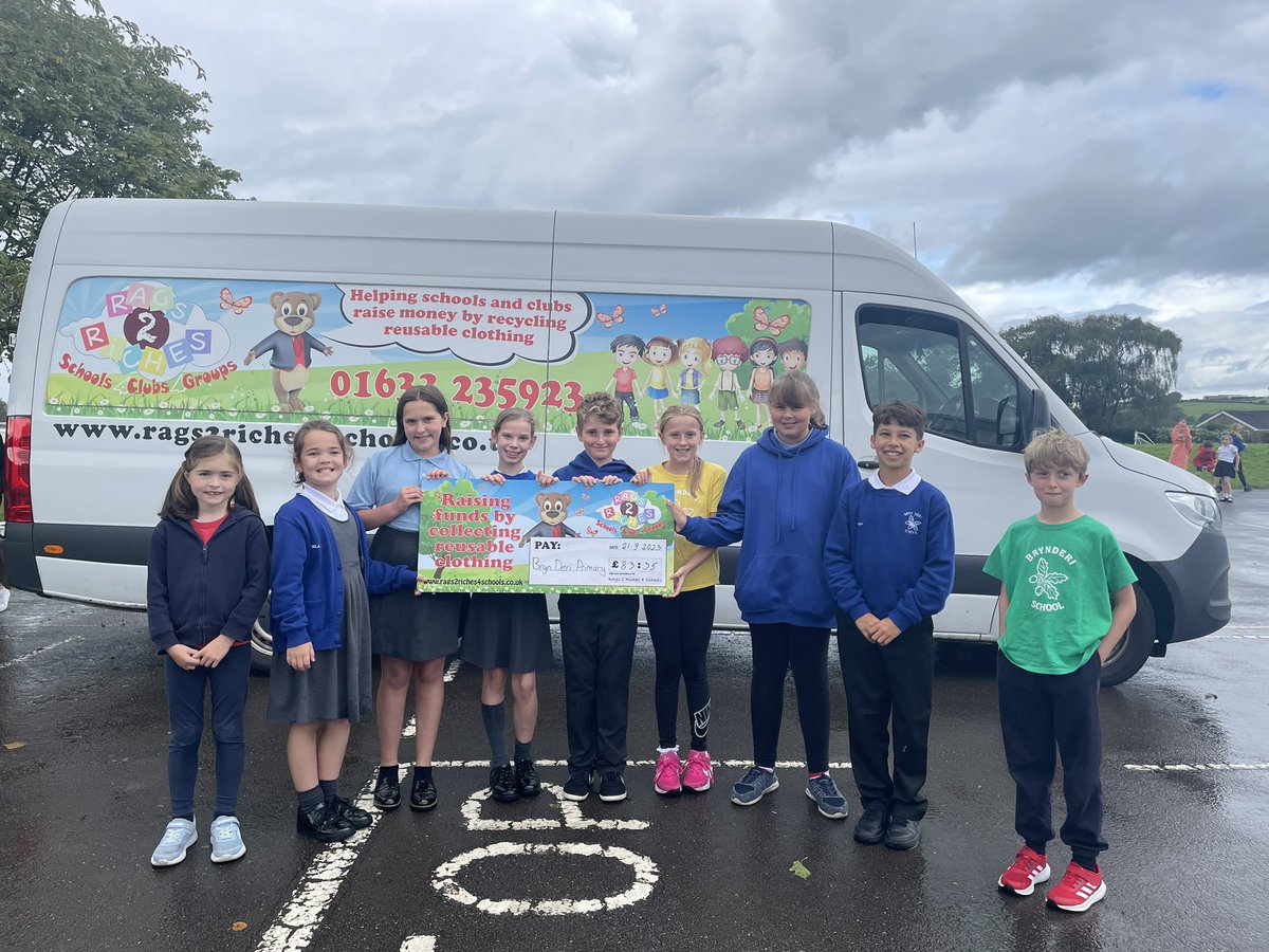 Diolch <a href="/BrynDeriPTA/">Bryn Deri PTA</a> together we have raised £83.35 for <a href="/brynderiprimary/">brynderiprimary</a>! by recycling and reusing with <a href="/Rags2Riches4Sch/">Rags2Riches4Schools</a> 👏👏🙏