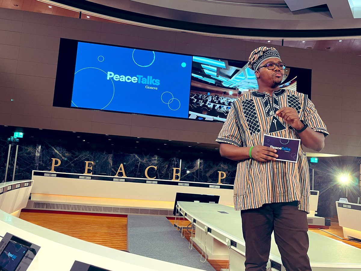 « Continuer à répéter des schémas qui ne marchent pas, nous garantit la perpétuation des échecs et la pérennisation des crises. L’innovation est la clé et l’audace sont carburant malgré la monotonie lancinante, il faut oser inventer l’avenir. » <a href="/Faycal_Dev/">TRAORE Cheick</a> #GVAPeaceTalks