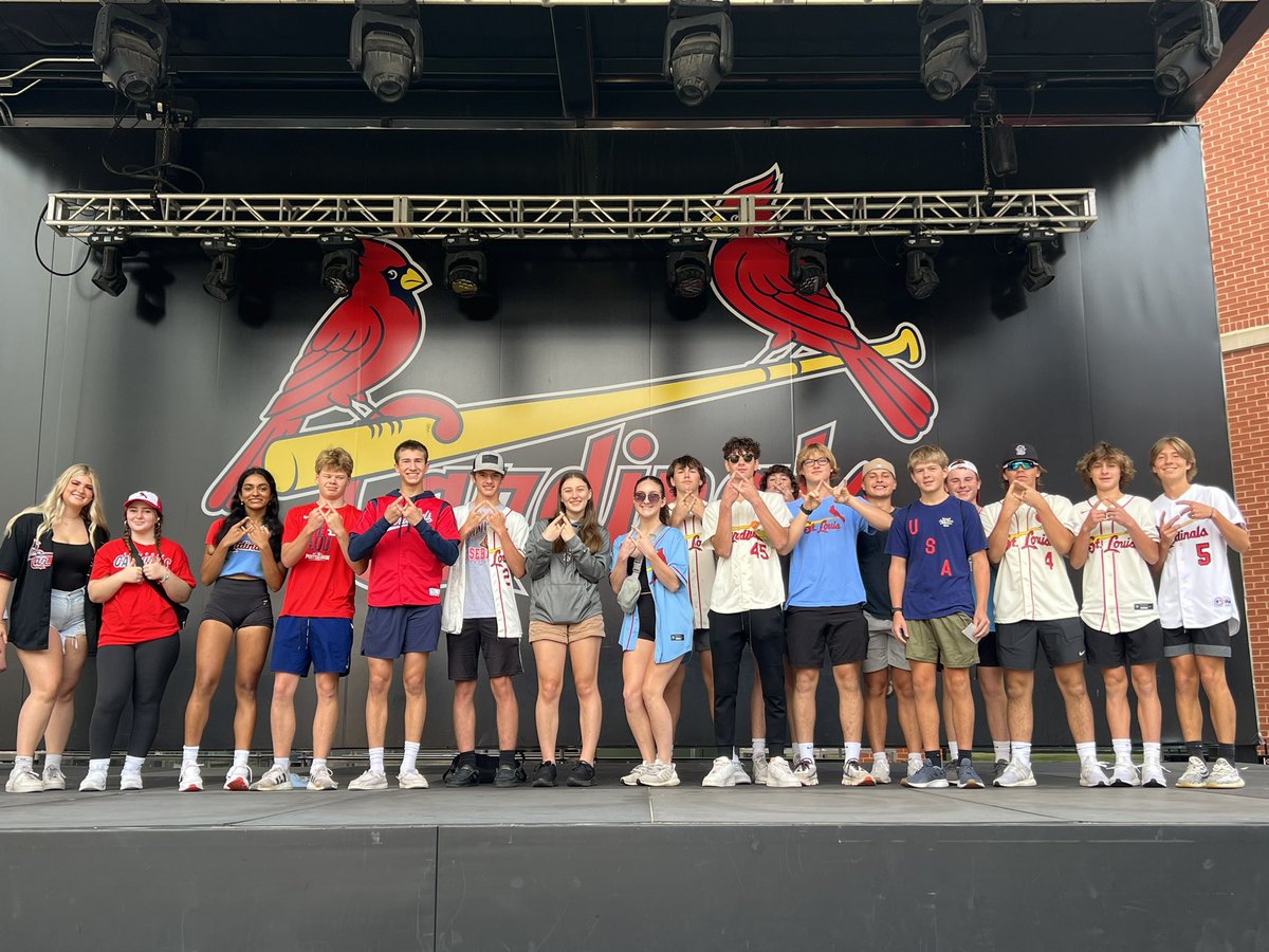 SCWDeca's tweet image. SCW DECA is ready for @Cardinals Career Day!! #modeca