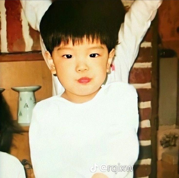 KSMCentral_'s tweet photo. Seungmin, our main vocalist. We will stay and love you for an eternity and more. Stay healthy and happy, our beloved 🥹

SEUNGMIN'S 23RD YEAR IN MINIVERSE

#우리의_영원은_너야_승민아
#EternityWithSeungmin
#HappySeungminDay https://t.co/cxgnq1sRFj