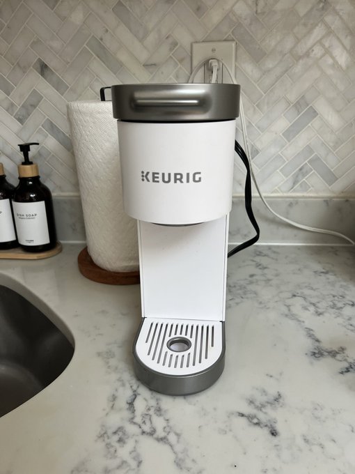 These are my least favorite coffee maker. https://t.co/LVAEkwghjp