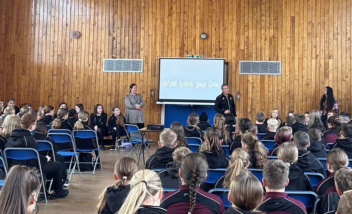 hartshillacad's tweet photo. This week our House Leadership Team and House Captains have been introducing the Hartshill Academy House Games and Charities to all pupils. We are looking forward to the competitions!
#BarberBears #DraytonDeers #EvansEagles #NewtonNighthawks #HARTvalues https://t.co/KZFf19bXBM
