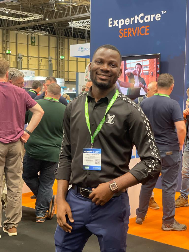 What an amazing time at the emergency service Show at the NEC Birmingham. It's amazing how tech/innovation is shaping the healthcare system for the better.

Couldn't have concluded the show without some CPDs😀, College of Paramedics made that possible.

#EMS #innovation