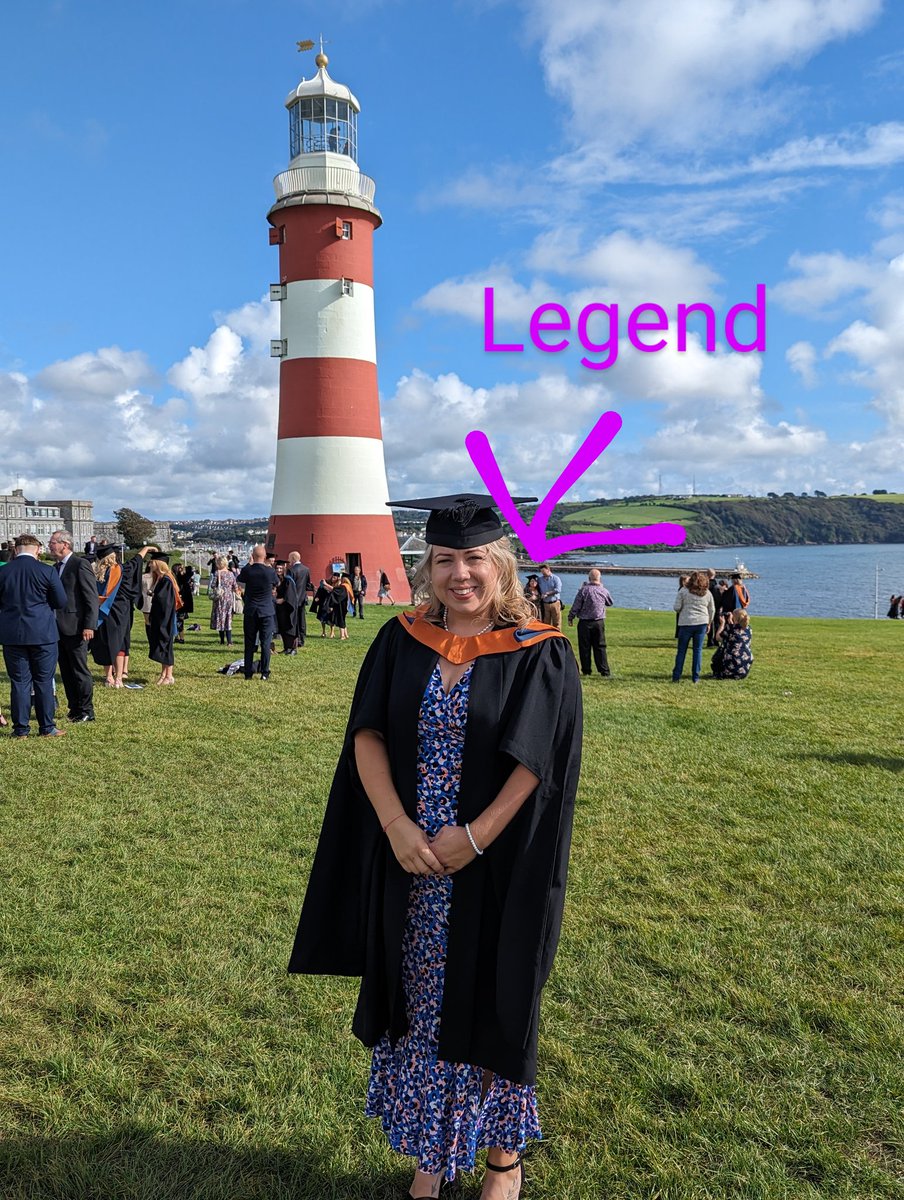 ajulian's tweet photo. So proud of you @jenjjulian xx #PlymGrad https://t.co/SbmLTYvJUT