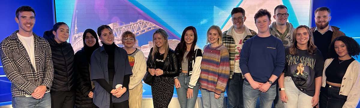 Many thanks to @RealMacKaySTV and everyone at <a href="/STVNews/">STV News</a> for welcoming our new MA students today - it was great to meet so many <a href="/CaledonianNews/">Glasgow Caledonian University</a> alumni in the newsroom!