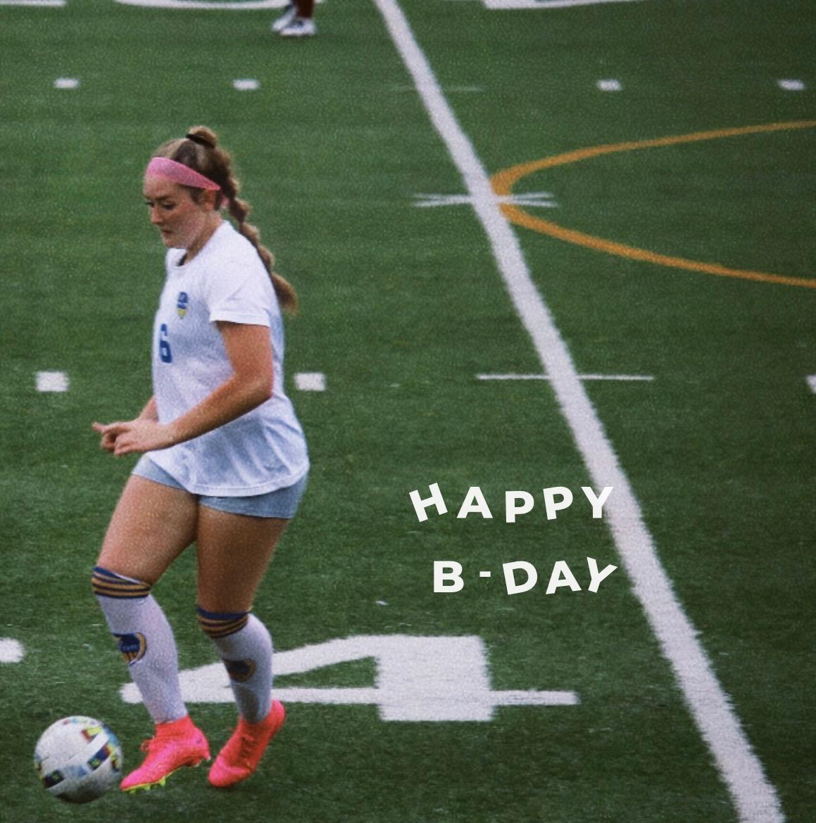 Happy belated birthday to one of our 2024 senior captains and reigning MVP <a href="/Ellamarsh05/">Ella</a> her number x 3