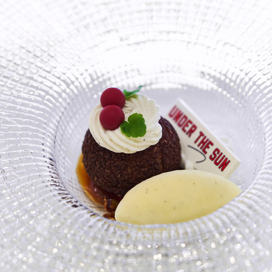 SulwhasooUS's tweet photo. Sulwhasoo x APMA Art and Heritage Night is a special dinner in collaboration with Sulwhasoo and the Amorepacific Museum of Art.
#SULWHASOOxAPMA
#AmorepacificMuseumOfArt
@amorepacificmuseum https://t.co/PngRYxGgUx