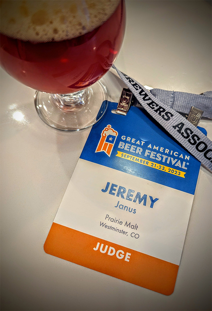We're proud to report that 2 of our Craft Managers were among the select few to participate in judging at this year's Great American Beer Festival! Sending gratitude to the organizers and good luck to all those who submitted entries! 

#GABF #GreatAmericanBeerFestival #CraftBeer