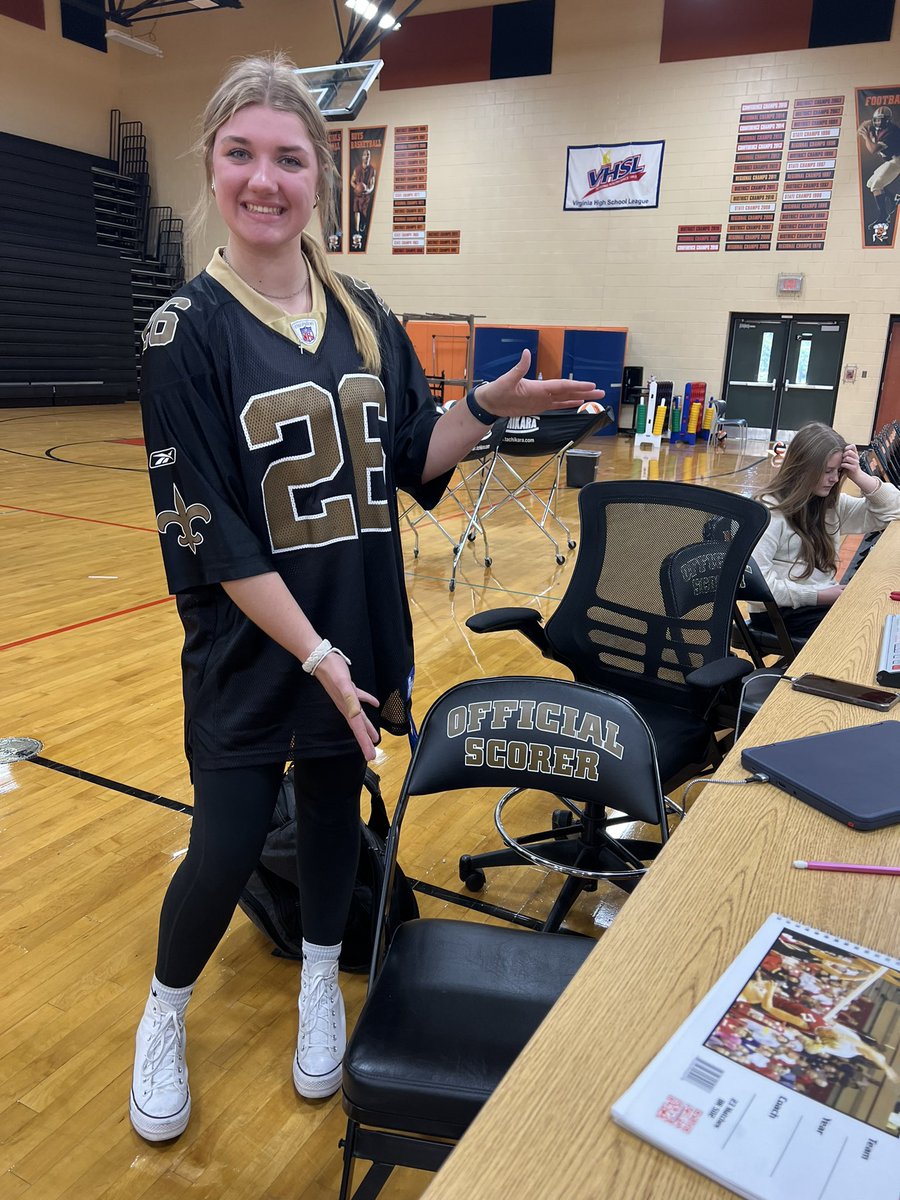 spotsyvolley's tweet photo. We ❤️our scorekeeper and our coach Courtney Thank you both for all you do.  Tonight spotsy knights take on Courtland.  JV at 5 varsity at 630.  Come on out to spotsy and support our volleyball teams. https://t.co/Z1EQXgI4IG