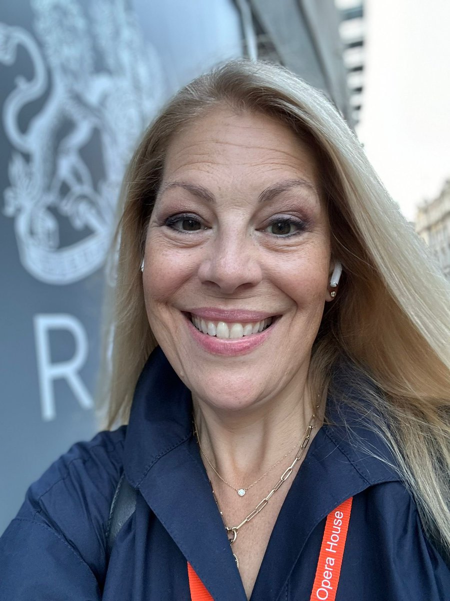 Sondra Radvanovsky tweet media