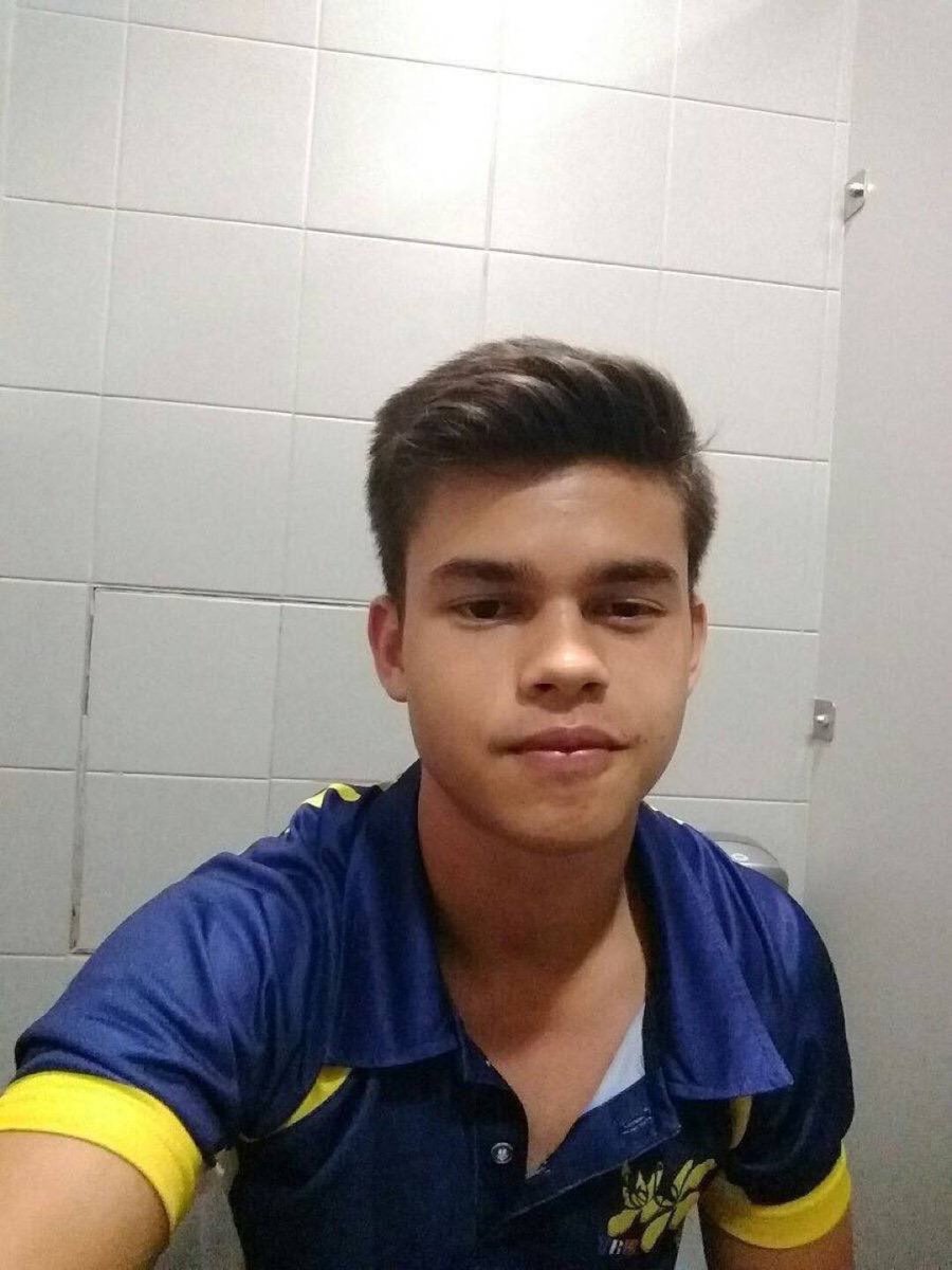SiNet73908003's tweet photo. ទេីបជាប់ក្តៅៗ មានវីដេខលសាប់ ចង់មើលឆាតមក https://t.co/sfvJgvMN09