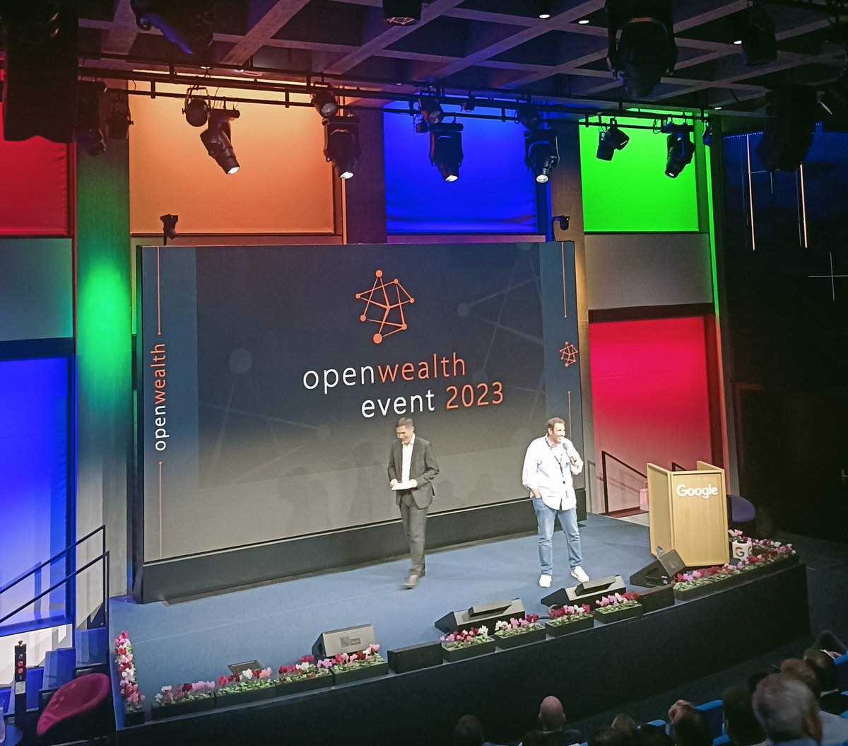Always amazed to see the @OpenWealthAPI community coming together at @roitavor's HQ at google Zürich talking about the latest and greatest of driving #openwealth standards out of Switzerland into global business! Thanks for the invitation @salioth and team! #ecosystem #community