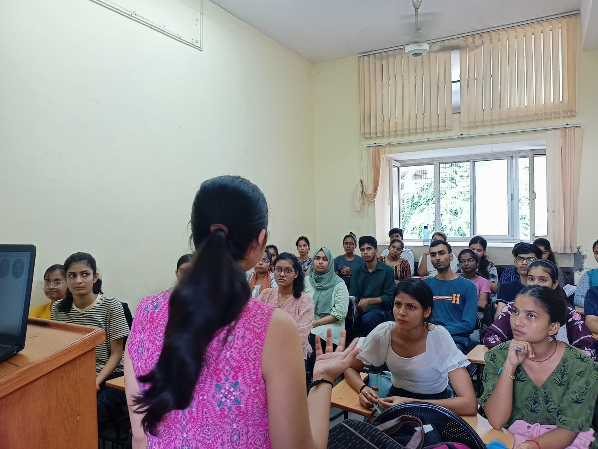 pathway_rlac's tweet photo. Glimpse of Day-3 of Interactive Session✨
#pathway #placement #rlac #du #Interactivelearning #session #students #success https://t.co/vSwFAOLB2i