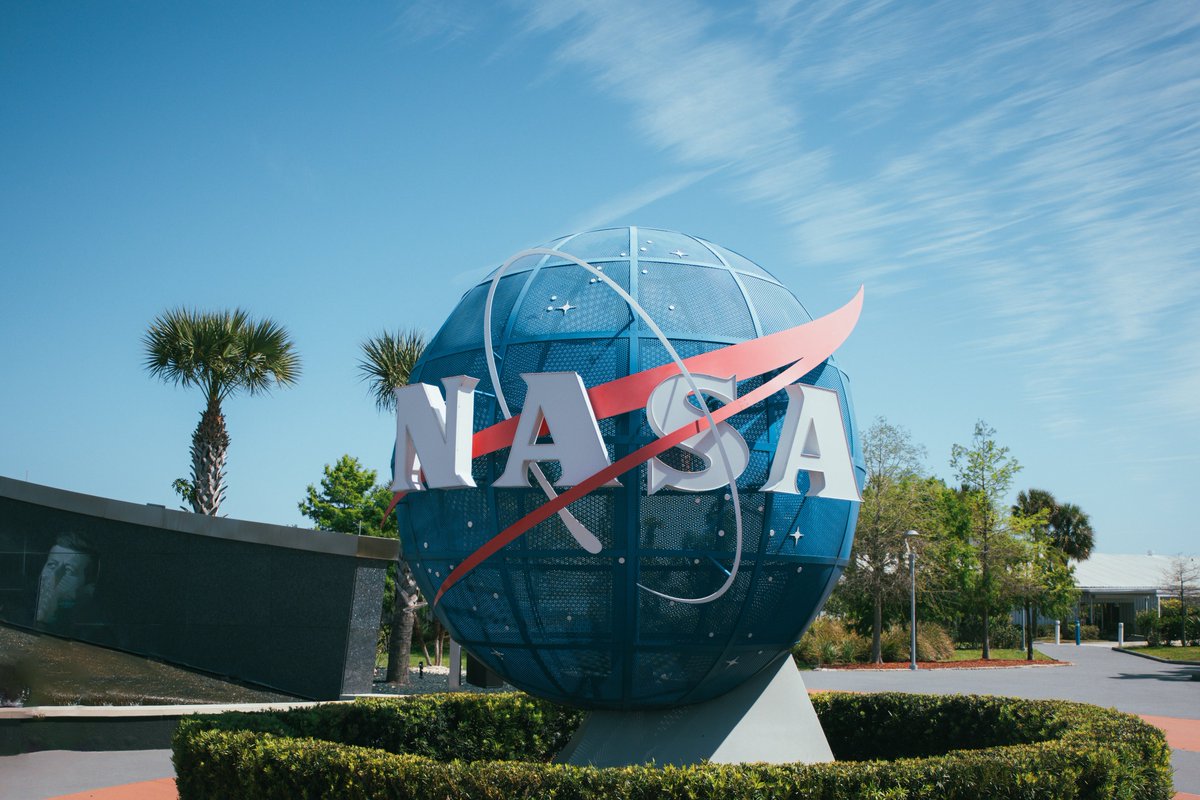 cxlnews's tweet image. #NASA indeed has plans to retire the International Space Station (ISS) by 2031. This decision was officially announced by NASA in early 2022. The retirement of the ISS is part of a transition plan for NASA's human spaceflight endeavors.
#latesttechnews   #NASA #science #mission