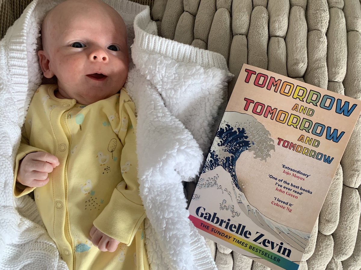 Getting him into reading early… #5weeks