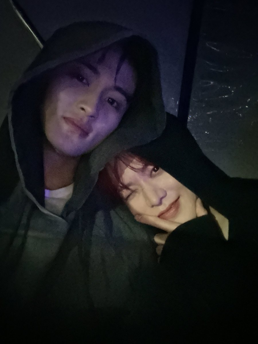 Mark’s weverse post with #YUTA 'on a date - yuta ❤️'