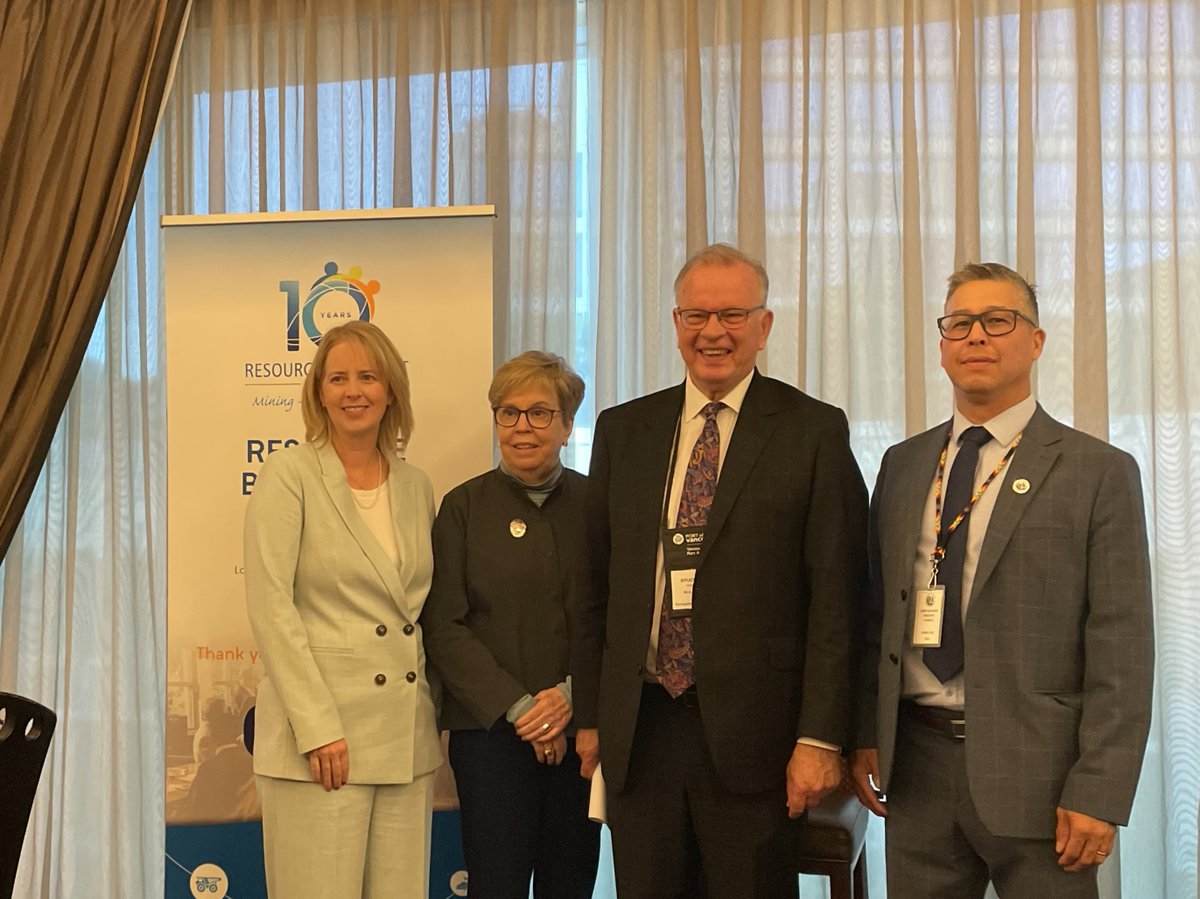 BruceRalston's tweet photo. I spoke w/ @LennardJ &amp; Linda Coady of @COFI_INFO @ the C3 resource breakfast about the pivotal role our forests play in fighting climate change &amp;creating resilient, healthy ecosystems. Great to hear ideas from local leaders of the transformative changes in BC’s forestry sector. https://t.co/DhDBms4mOV