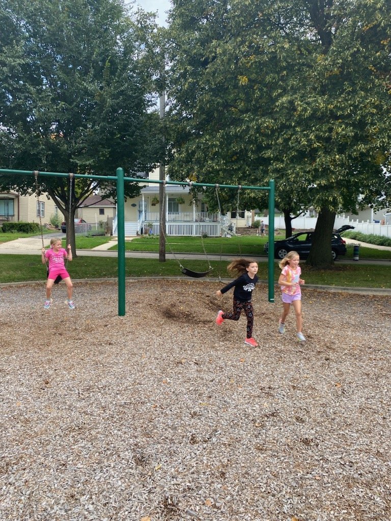 <a href="/LincolnD303/">Lincoln Elementary</a> students with August &amp; September birthdays got a treat from Principal <a href="/MichelleWoodrin/">Michelle Woodring</a> by eating lunch and visiting a local <a href="/cityofStCharles/">City of St. Charles, IL</a> park to celebrate!
